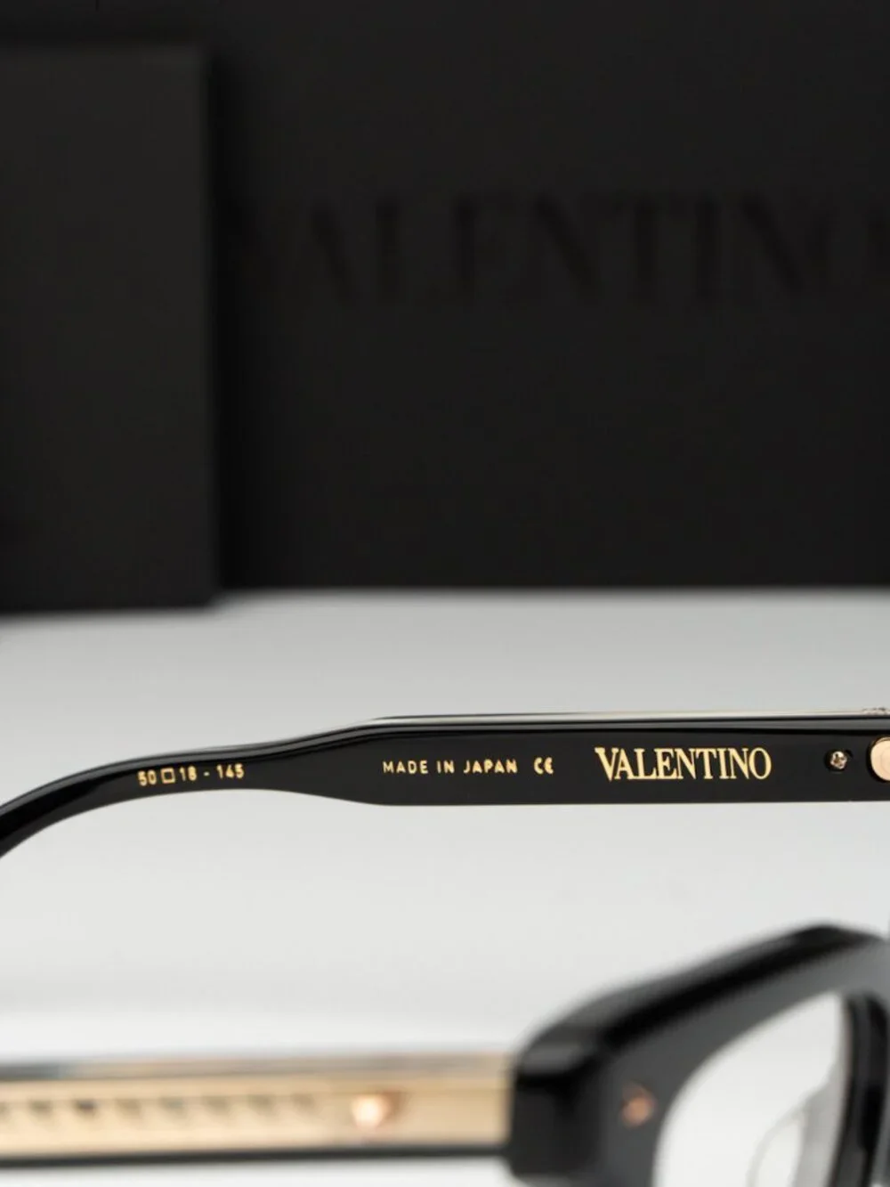 Valentino Women Eyeglasses Shiny Black Cat Eye V-ESSENTIAL II VLX-124 A NEW